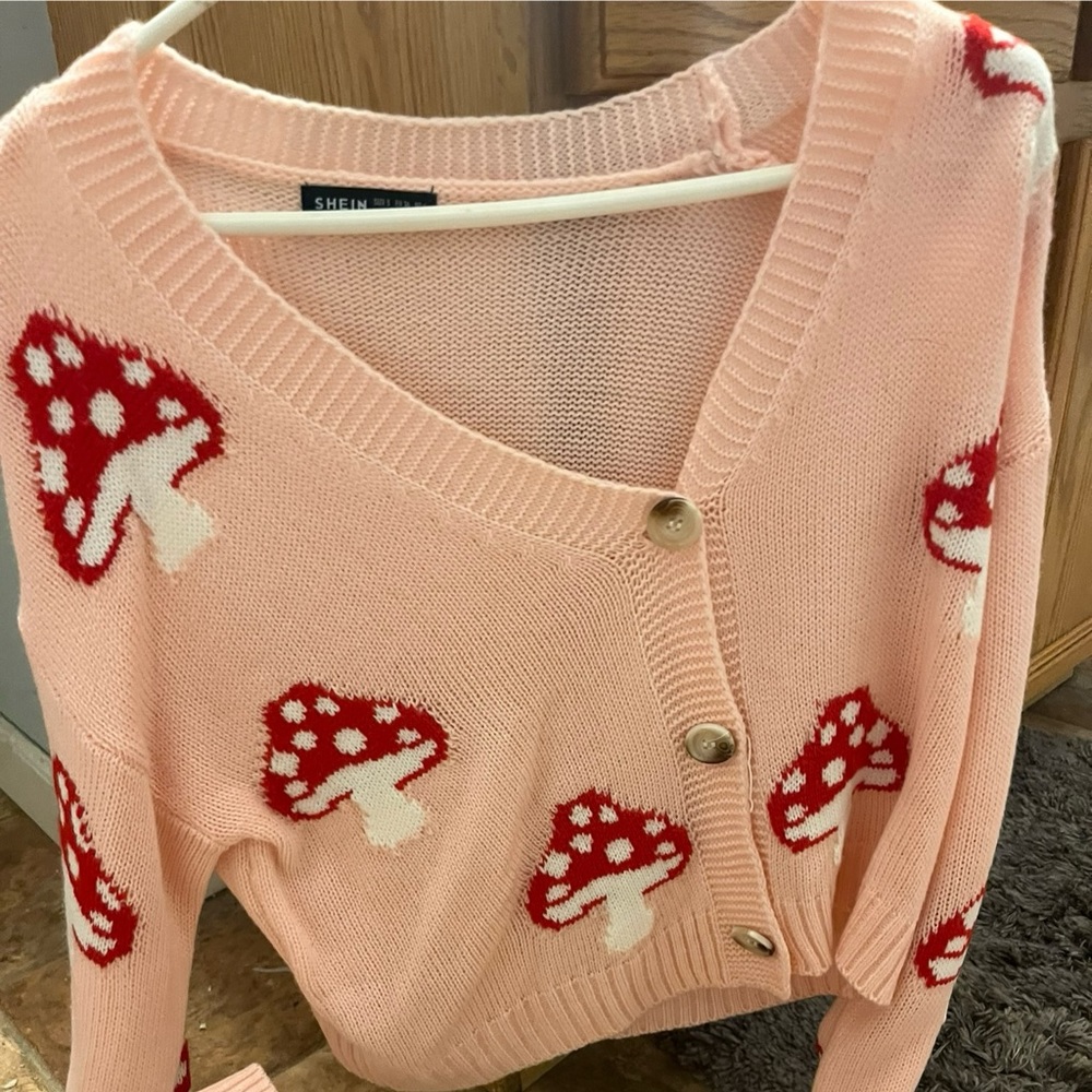 pink mushroom blouse